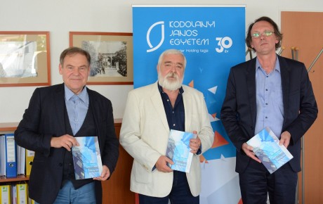 Daru a tizediken - a Kodolányi Egyetem történetét feldolgozó könyv jelent meg